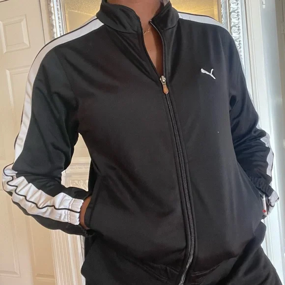 Puma track jacket - Picture 10 of 10